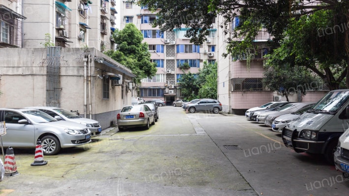 芳草街47号外景图