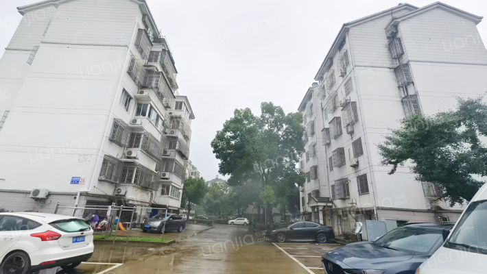 玉盘家园二区外景图