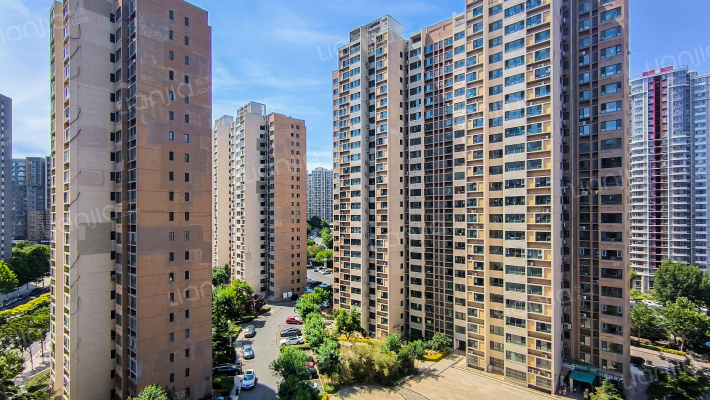 保儿馨都外景图