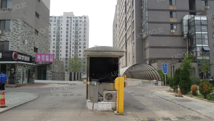 未来名流大厦外景图