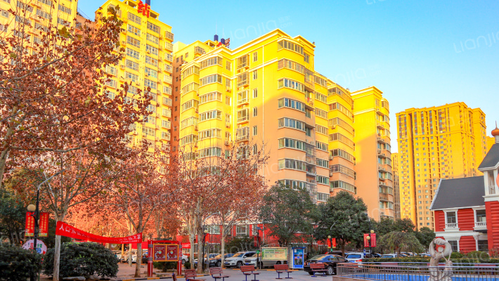 爱馨阳光城外景图