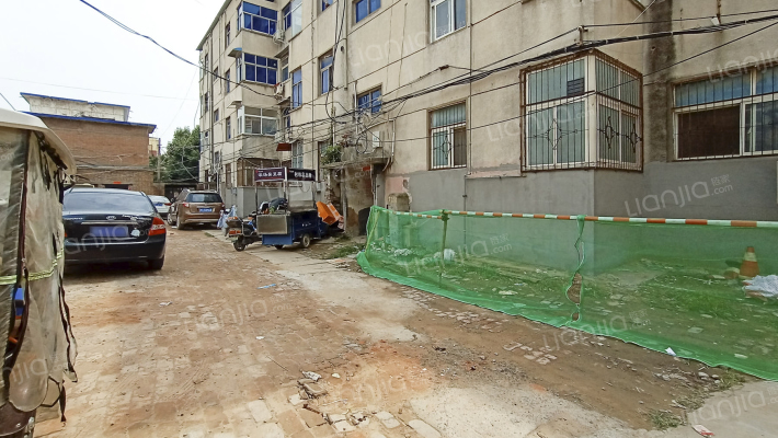 农机监理站家属院外景图