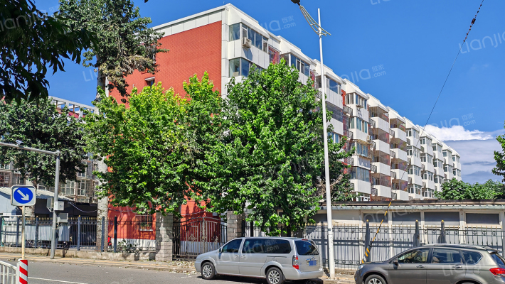 圣和巷小区外景图