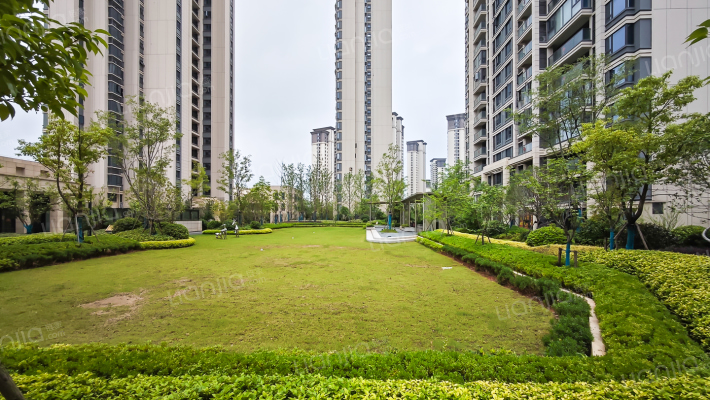 绿地海德公馆外景图