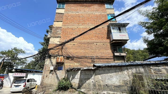 东新区路101号外景图