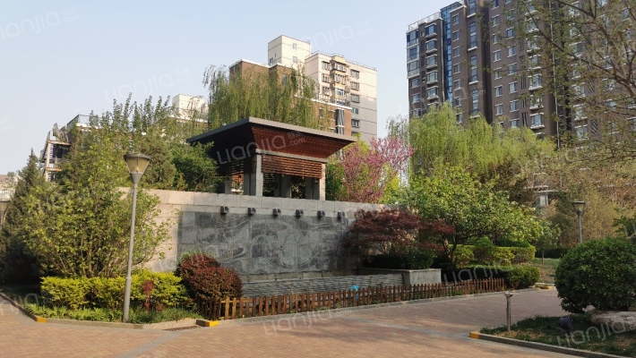 中景未山赋外景图