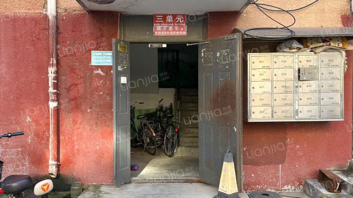 鼓楼北街外景图