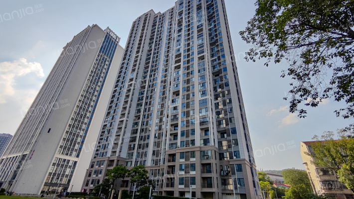 中建开元珞珈公馆外景图