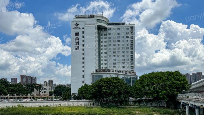 丽湾酒店外景图