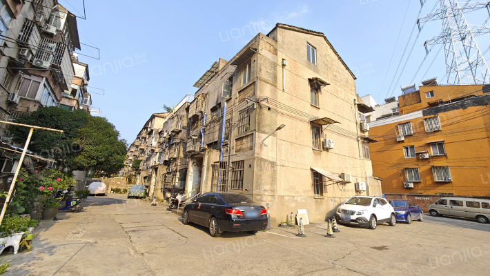 胜利三村外景图