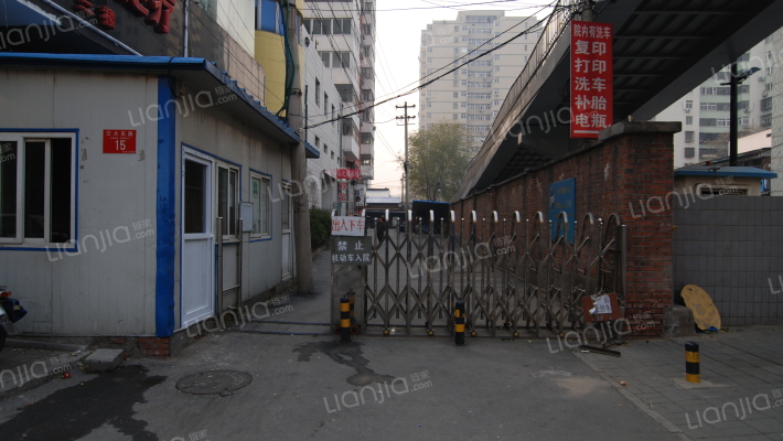 交大东路15号院外景图