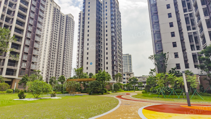 海伦堡海伦虹外景图