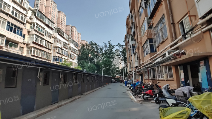 化工二厂宿舍外景图