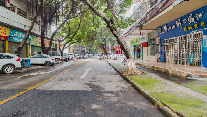 德鹏大厦外景图