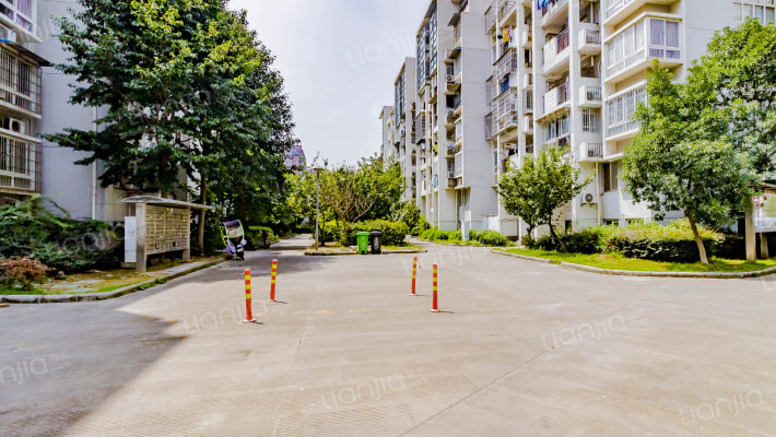 徐家漕路419弄外景图