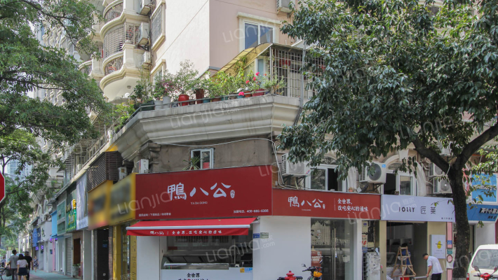 富山花园罗马假日外景图