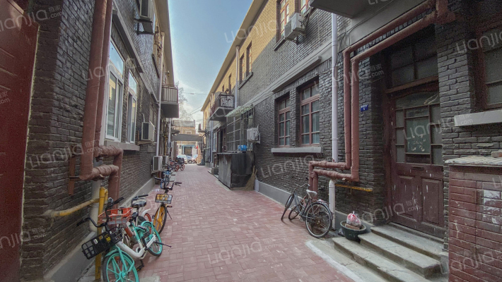 瑞玮山庄外景图