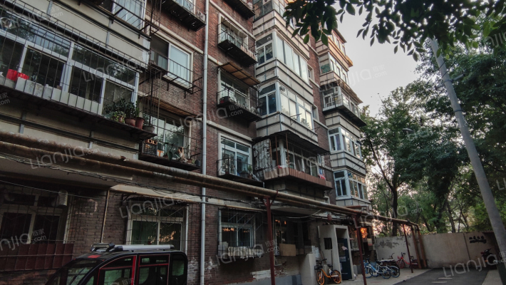 地毯厂路11号外景图