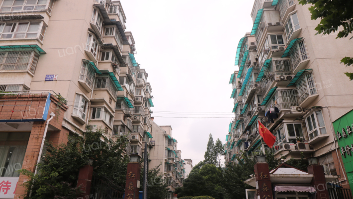 红森公寓外景图