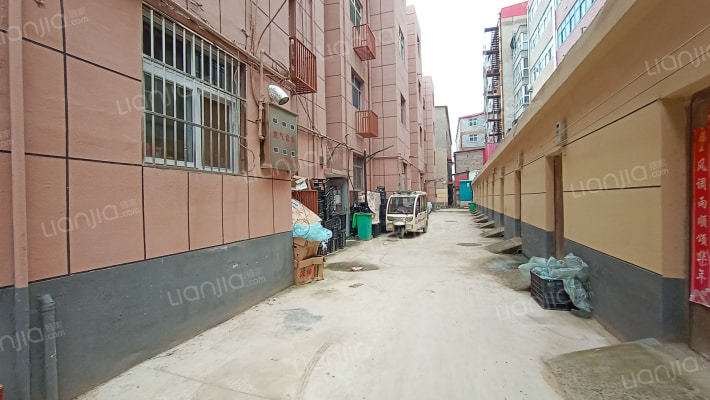 公路段家属院外景图