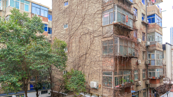 互助路18号院外景图