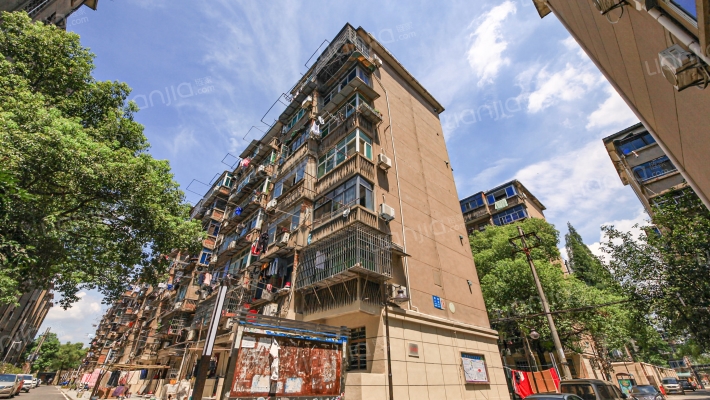 洪干社区第一安全小区外景图