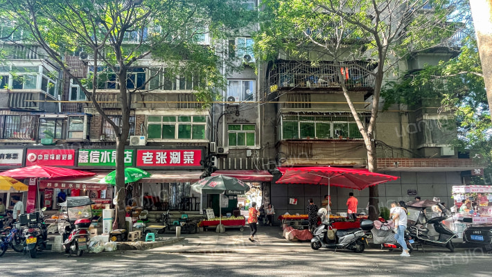 燃料公司家属院外景图