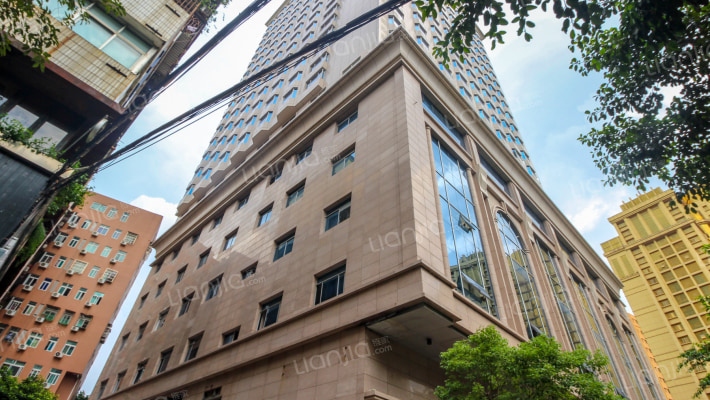 金融大厦外景图