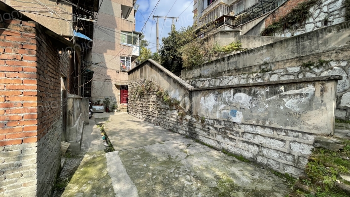 百花巷33号外景图