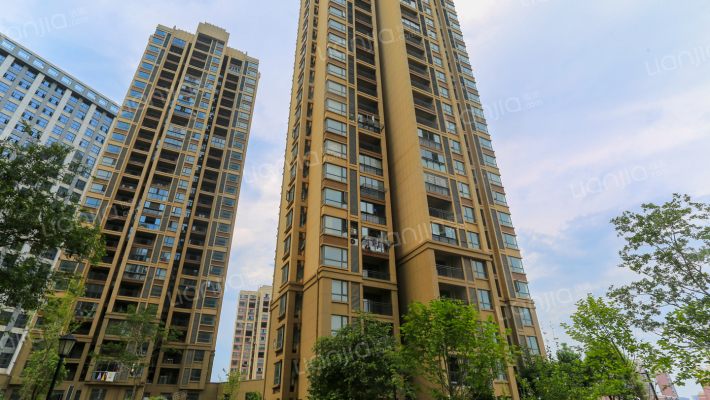 金地源·青年城外景图