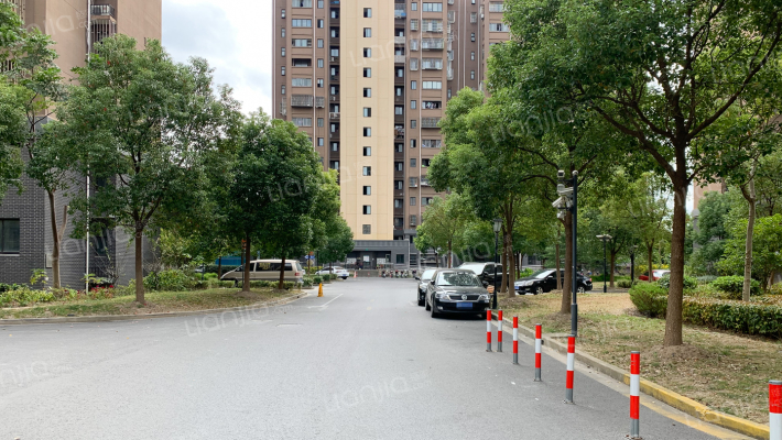 川虹新苑外景图