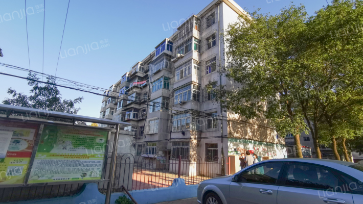 师范学校家属楼外景图