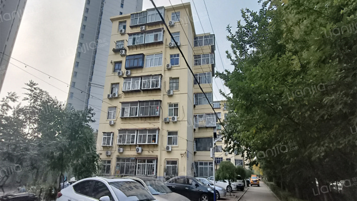 铁路56宿舍外景图