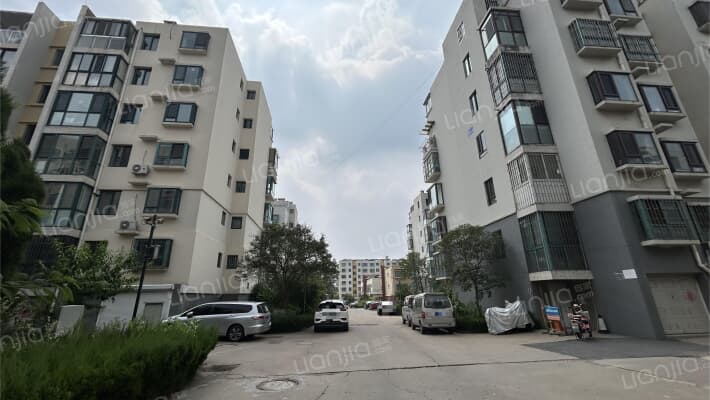 颐欣苑小区外景图