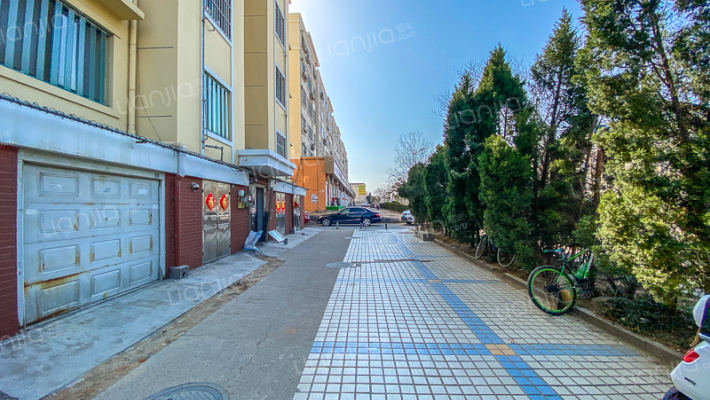 佳日公寓外景图