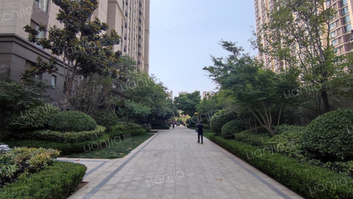 绿都澜湾樟园外景图