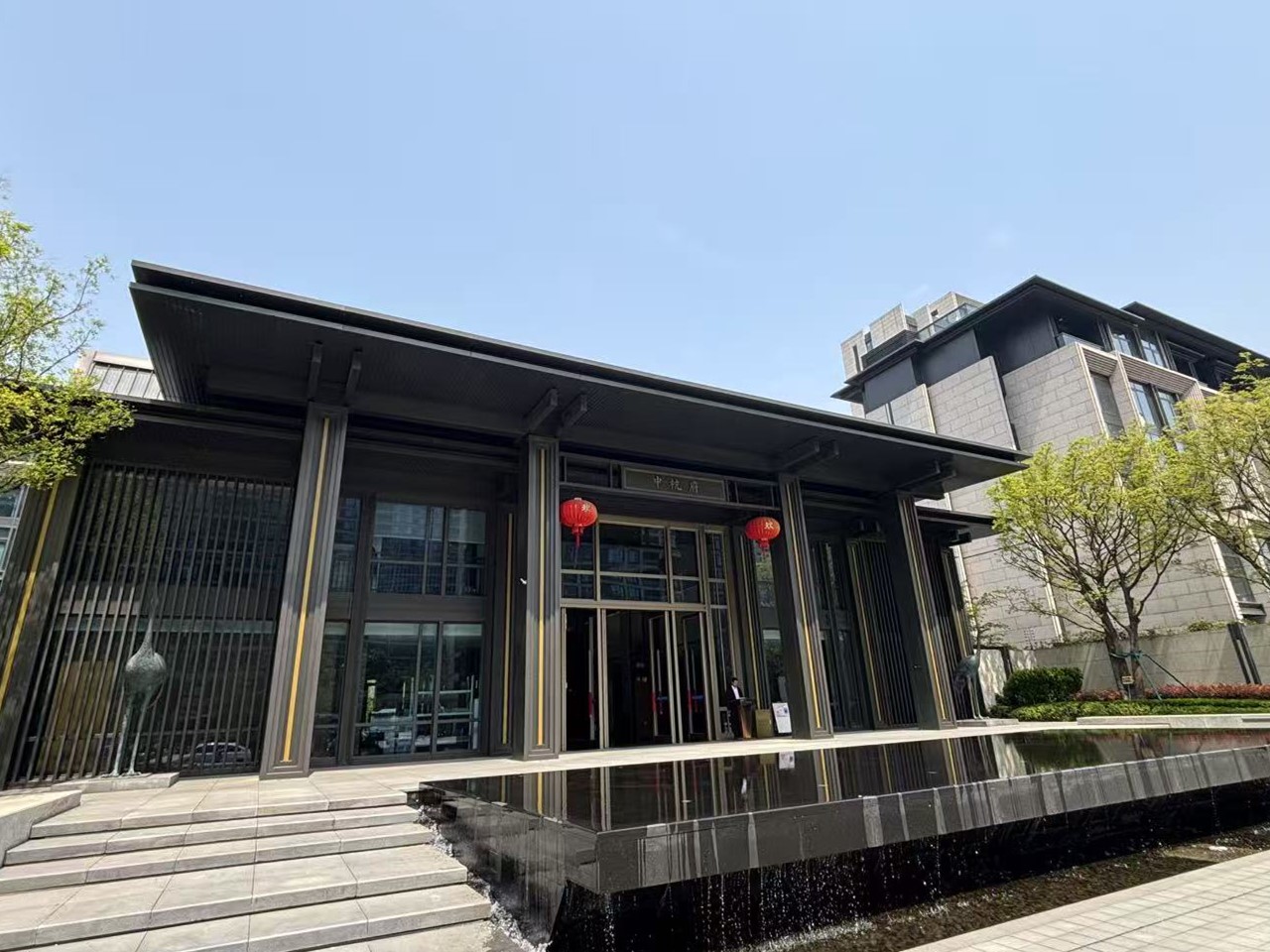 中杭府小区实景 4