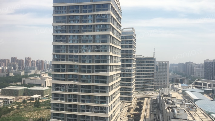 荥阳吾悦广场外景图