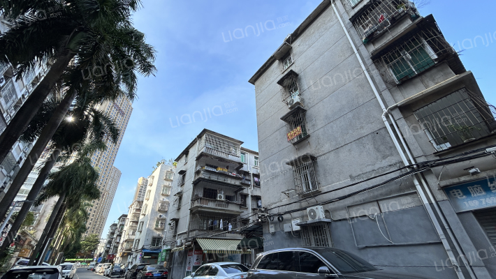 侨南街小区外景图