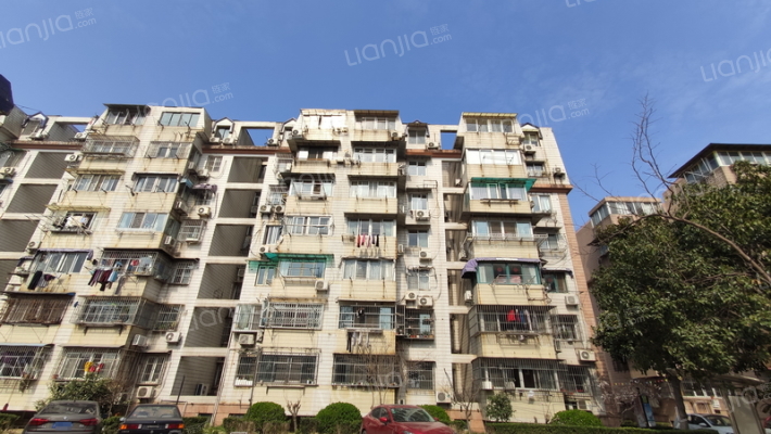 宏鹰花园外景图