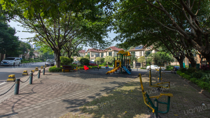 雅居乐花园一尺山居外景图