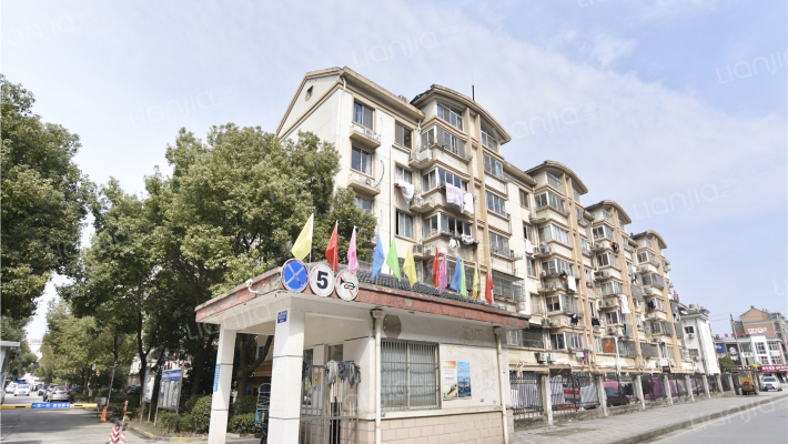 落霞苑第三社区外景图