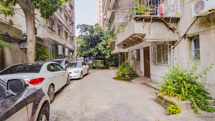 福州市中级人民法院干警住宅外景图