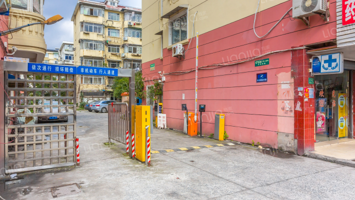 民主紫竹苑外景图