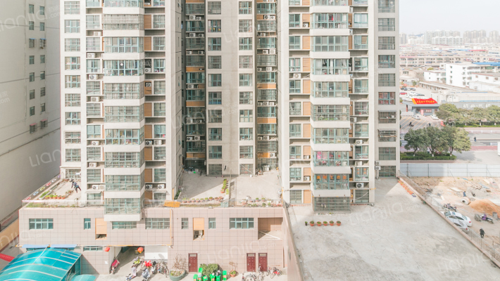 葛天名苑外景图