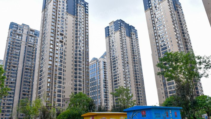 万科大都会南区外景图