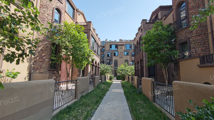 V7九间堂外景图