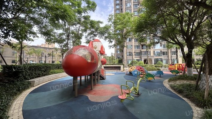 恒大滨河左岸外景图