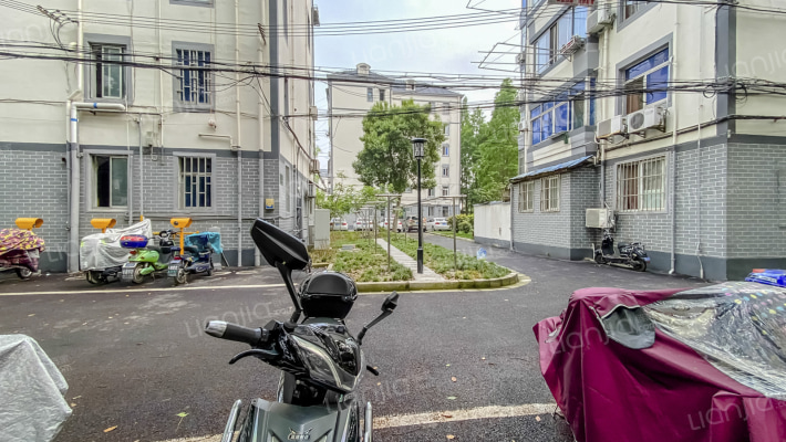 方东小区外景图