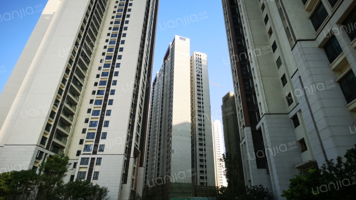 新城博爱湖首府外景图